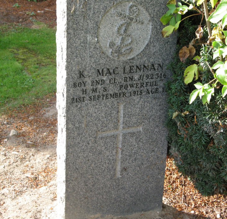 Photo of headstones/Kenneth MacLennan d1918 hdstn Kiltearn